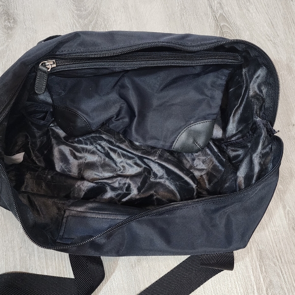 L.L. Bean Medium Size Travel Bag Plus Mini Bag - Picture 2 of 6